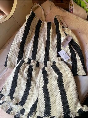 Old Navy Black and Cream Striped Crochet Set